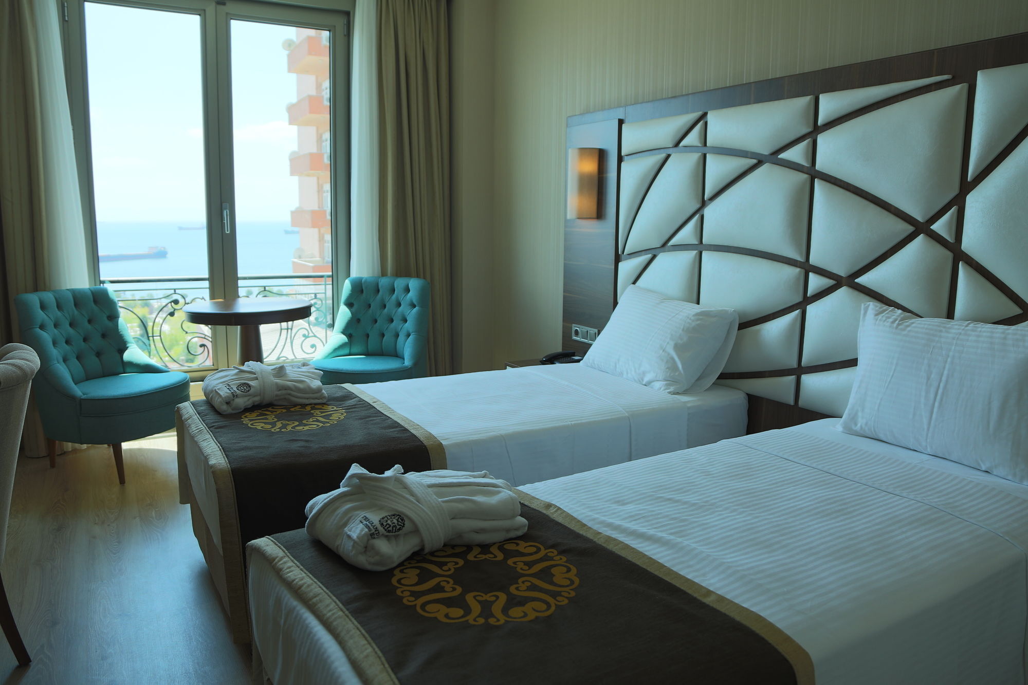 The Grand Mira Business Hotel Istanboel Buitenkant foto